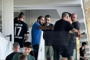 Πραστίτης... στο Άρης - ΑΕΚ