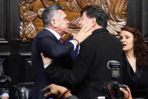 Άγρια συμπλοκή στη Γερουσία του Μεξικού (βίντεο)