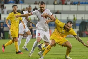 Ομόνοια/αντίπαλος