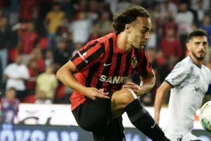ΕΠΙΣΗΜΟ το ΜΠΑΜ με Lazar Markovic!