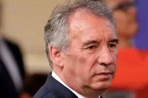 Γαλλία: Ο Φρανσουά Μπαϊρού θα ζητήσει ψήφο εμπιστοσύνης στις 8 Σεπτεμβρίου