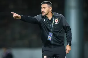 Ούτε τώρα (2-2)!