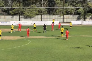 Φιλική νίκη για τη Νέα Σαλαμίνα (Φώτος Kerkida)