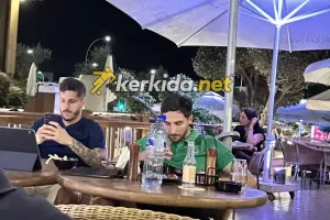 (Φώτο Kerkida) Γιόβετιτς μετά το νέο σόου… μαζί με Σίμιτς στη Λεμεσό