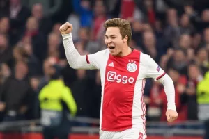 (ΟΜΟ) Μεγάλωσε... στον Ajax