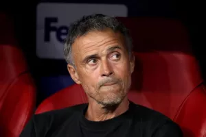 Λουίς Ενρίκε για Ντοναρούμα: «Μόνο καλά λόγια έχω να πω…»