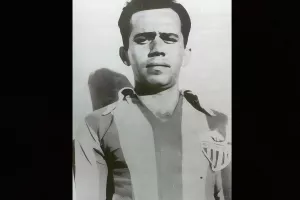 Ανόρθωση για Αντώνη Παπαδόπουλο: "Ο άνθρωπος, ο αθλητής, ο αγωνιστής, ο θρύλος"