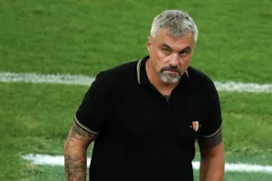 Ρέις: «Στόχος να αποκλείσουμε τον Παναθηναϊκό!» - Προανήγγειλε αποχώρηση παίκτη