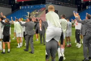 ''Τρελά'' πανηγύρια Βιτόρια με τους οπαδούς του Παναθηναικού