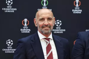 Αποχωρεί από την Άστον Βίλα ο Μόντσι