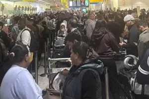 Κυβερνοεπιθέσεις σε αεροδρόμια: Οι φόβοι για ρωσική παρέμβαση και τα ερωτήματα