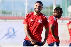 ΚΛΙΚΣ απ' την τελευταία προπόνηση του Ολυμπιακού 