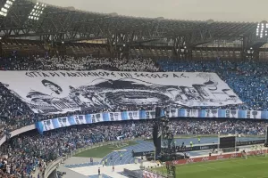 O Άρης για... Νάπολι!