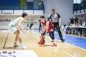 Πετρολίνα ΑΕΚ και Κεραυνός ανοίγουν την αυλαία της νέας αγωνιστικής