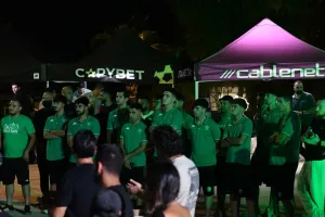 (Φωτορεπορτάζ) Παρουσίασαν τη νέα φανέλα