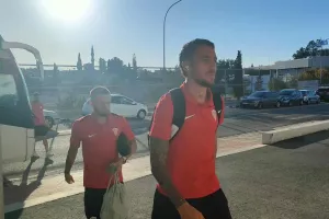(Φώτος kerkida) Η άφιξη της Σαλαμίνας 