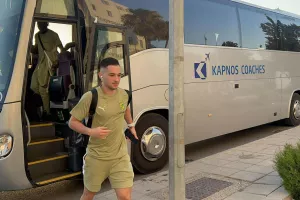 Η άφιξη της ΑΕΚ (φώτος)