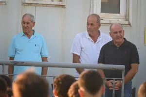 "Με πίστη, ενότητα και αισιοδοξία ευχόμαστε μια χρονιά γεμάτη επιτυχίες" 