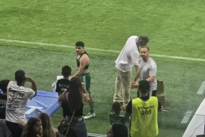 Έδωσαν και... πήραν δώρα! (Φώτος)