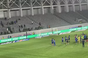 Τα έδωσαν όλα και... χειροκροτήθηκαν!