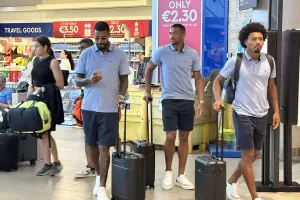 (Φώτος kerkida) Στο αεροδρόμιο η αποστολή της Πάφος FC