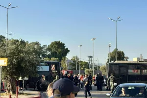 (Φώτος Kerkida) ΕΞΩ από "Γεώργιος Καραϊσκάκης"