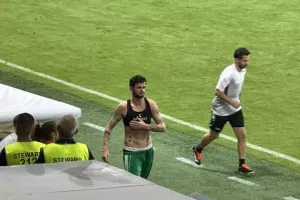 Κβίλι/ Έρεισμα και... δώρο η φανέλα!
