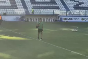 (Φώτος Kerkida) Η άφιξη της Ομόνοιας 