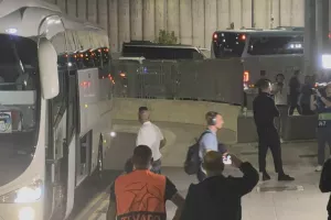 Φώτος/Εκεί στις 20:30 για το μεγάλο ραντεβού