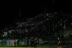 ΦΩΤΟΣ από Περιστερώνα 