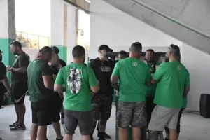 Θύρα 9/"Εδώ πεθαίνουμε 1000 φορές για ό,τι αγαπάμε" (φώτος)