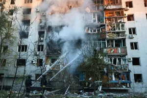 Η Ρωσία επιβεβαίωσε πως έπληξε στρατιωτικούς στόχους στην Ουκρανία