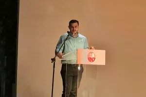 (ΦΩΤΟΣ Kerkida) Τα...φλας στον "μέγα" χορηγό και το ρόστερ!