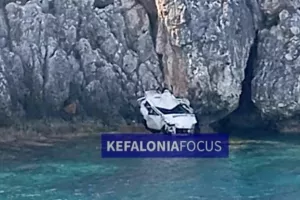 Τραγικός θάνατος για 23χρονο που έπεσε με το αυτοκίνητο από γκρεμό