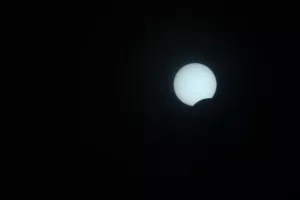 Σήμερα η μερική ηλιακή έκλειψη- Ξόρκια και δεισιδαιμονίες