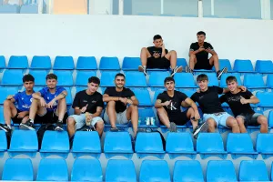 Εικόνες από τις κερκίδες στο Δασάκι