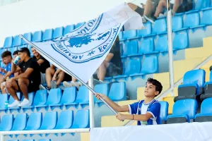 Εικόνες από τις κερκίδες στο Δασάκι