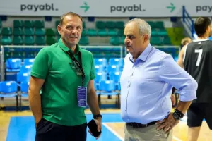 Η Παρί... διέλυσε τον Αστέρα στην πρεμιέρα του "payabl. Νεόφυτος Χανδριώτης" (Φώτος)