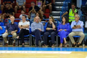 Η Παρί... διέλυσε τον Αστέρα στην πρεμιέρα του "payabl. Νεόφυτος Χανδριώτης" (Φώτος)