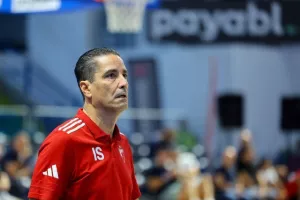 Η Παρί... διέλυσε τον Αστέρα στην πρεμιέρα του "payabl. Νεόφυτος Χανδριώτης" (Φώτος)