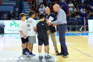 Η Παρί... διέλυσε τον Αστέρα στην πρεμιέρα του "payabl. Νεόφυτος Χανδριώτης" (Φώτος)