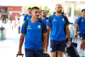 Άφιξη αποστολής στο αεροδρόμιο (ΒΙΝΤΕΟ Kerkida/φώτος)