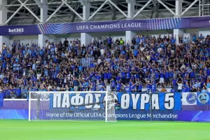 Φωτορεπορτάζ/ Ο κόσμος στο "Αλφαμέγα"