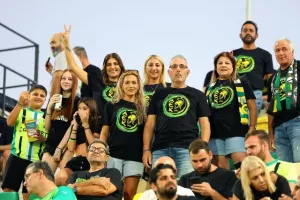 Φωτορεπορτάζ/ Ο κόσμος στην ΑΡΕΝΑ 
