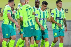 ΑΕΚ-Άρης: Κιτρινοπράσινο… το ντέρμπι που είχε πέντε γκολ και κόκκινες!