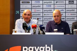 (Φώτος) Το kerkida.net στην διάσκεψη του payabl. "Νεόφυτος Χανδριώτης"