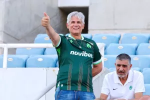 Ομόνοια-ΑΕΚ/ΦΩΤΟΡΕΠΟΡΤΑΖ από τις κερκίδες