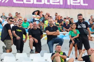 Ομόνοια-ΑΕΚ/ΦΩΤΟΡΕΠΟΡΤΑΖ από τις κερκίδες