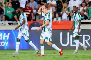 Ομόνοια - ΑΕΚ: Ο Άϊτινγκ κρατούσε το κλειδί της νίκης! (φώτος)