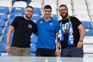 (Φώτος) Ο κόσμος στις εξέδρες 